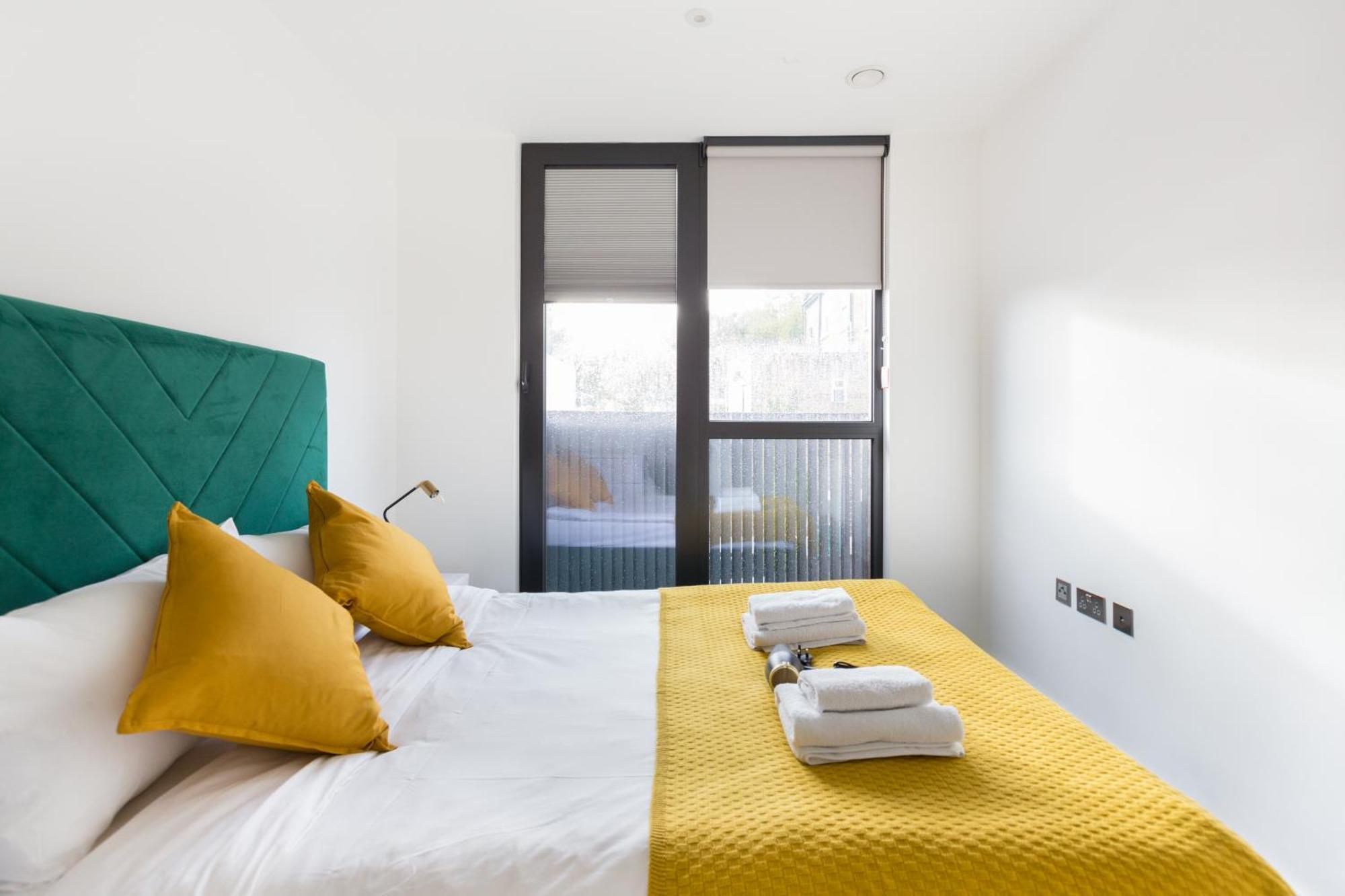 The Vale - Luxury Apartments Лондон Экстерьер фото