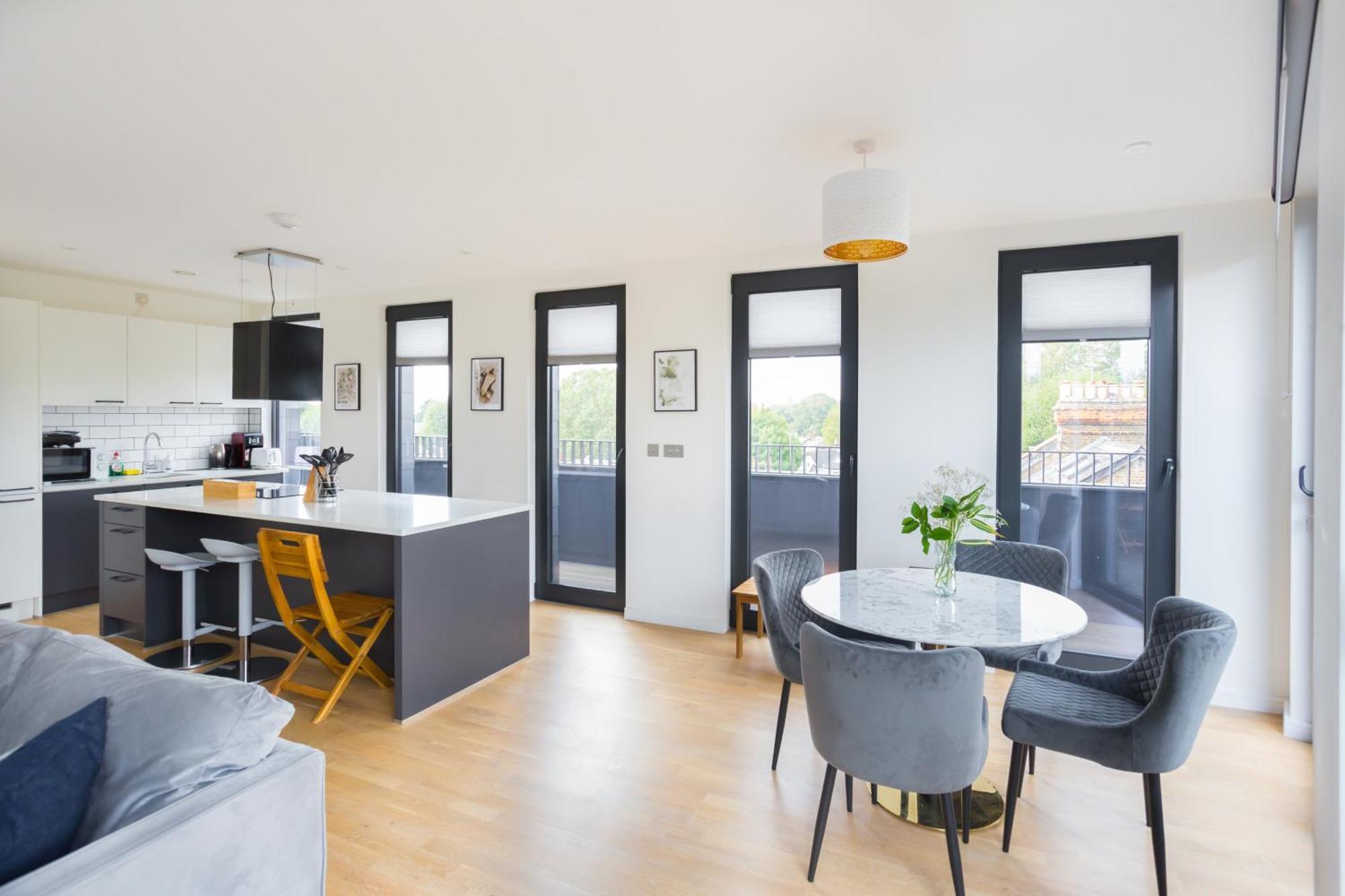 The Vale - Luxury Apartments Лондон Экстерьер фото