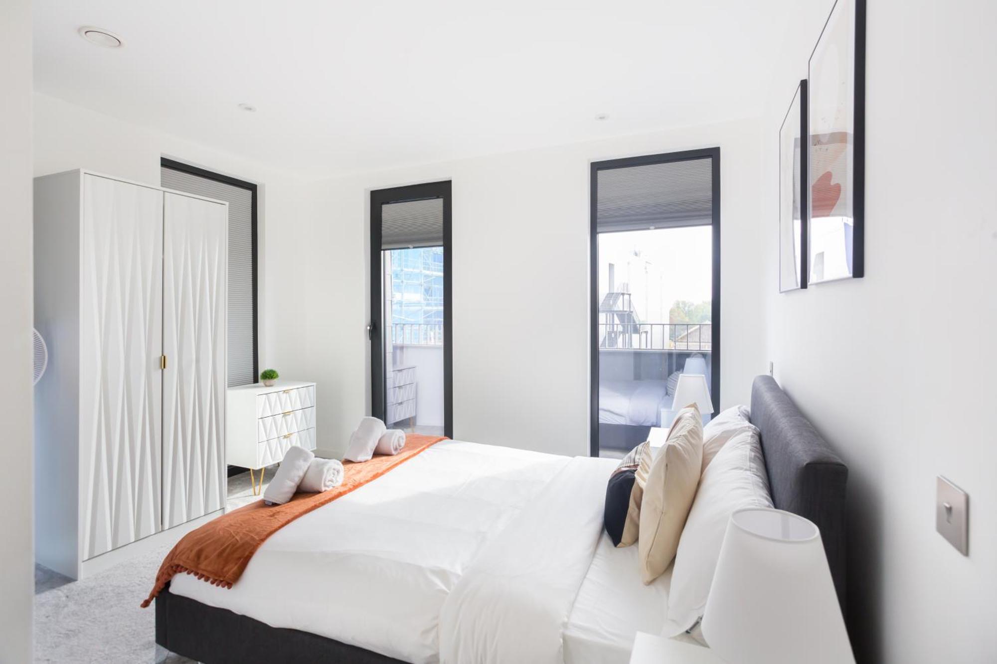 The Vale - Luxury Apartments Лондон Экстерьер фото